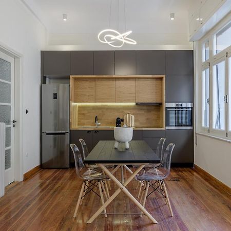 3Bdr Modern Design & Bright Interiors In Plaka Apartment Athens Luaran gambar
