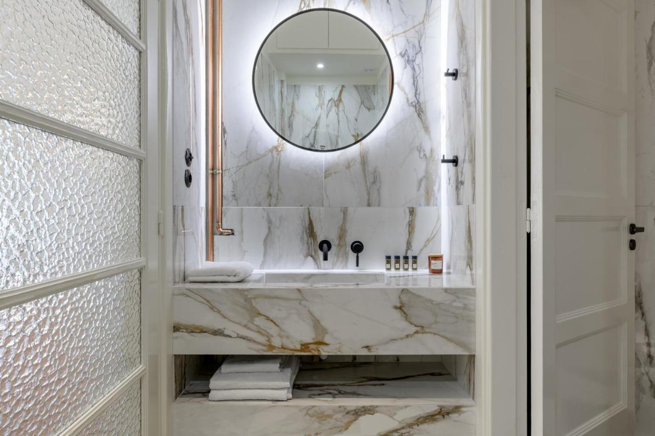 3Bdr Modern Design & Bright Interiors In Plaka Apartment Athens Luaran gambar